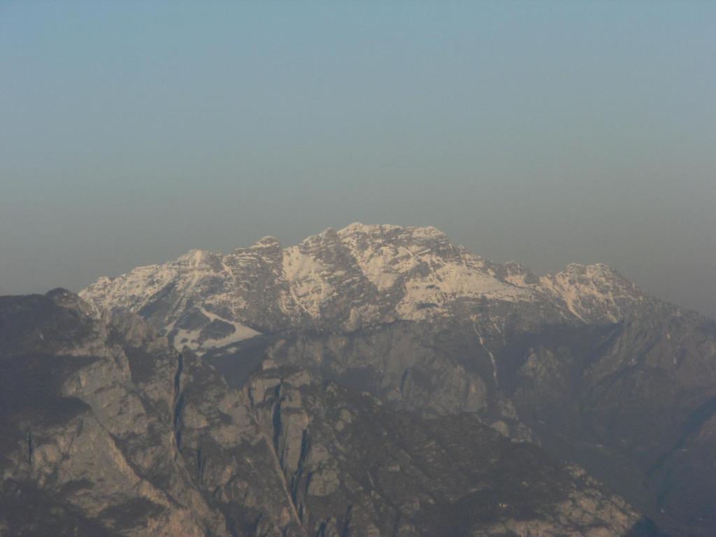 Rifugio Alpetto Di Torno Hostel Sormano Exterior photo