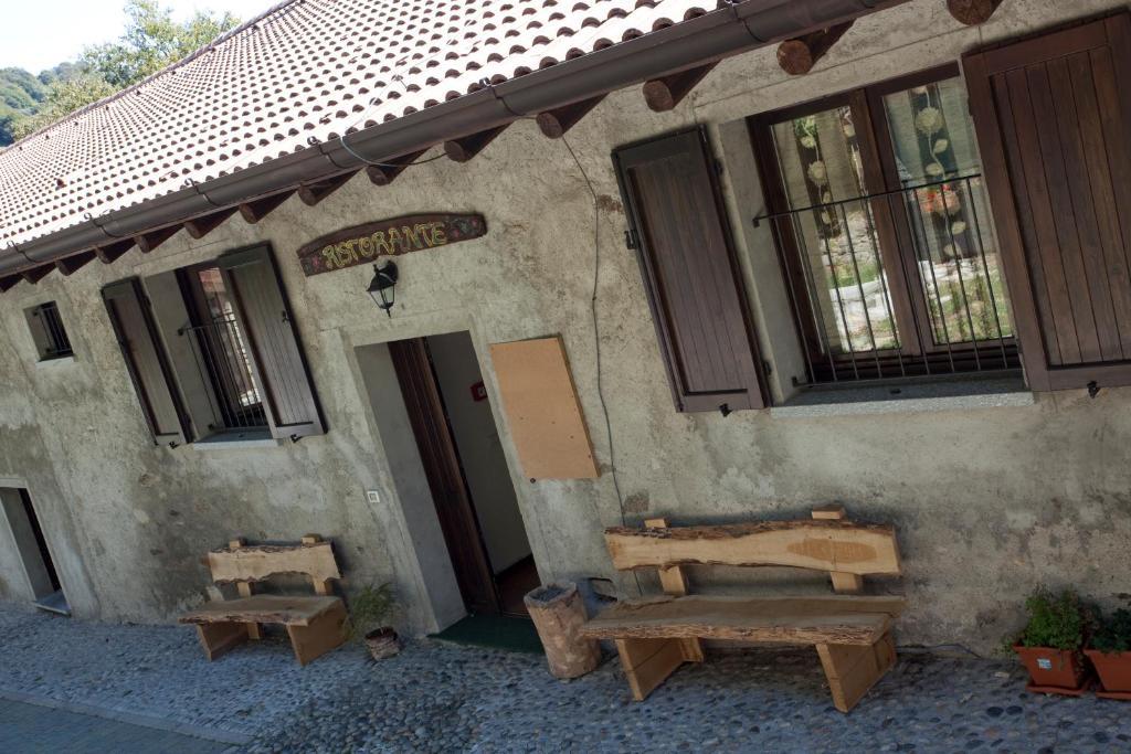 Rifugio Alpetto Di Torno Hostel Sormano Exterior photo